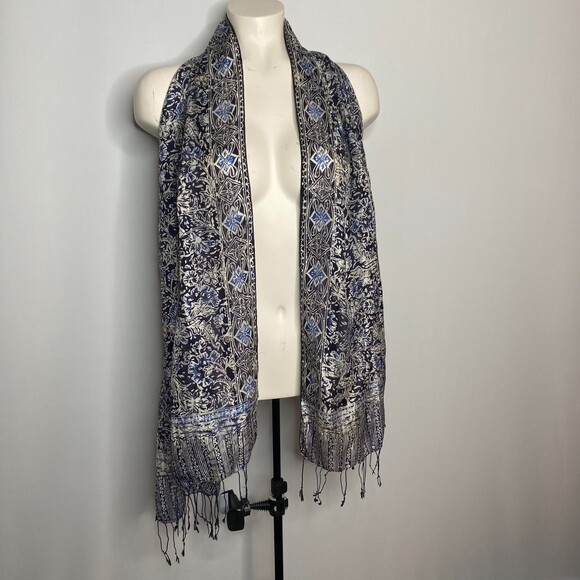 100% Silk Scarf Blue Floral Design Tassel Fringe 22"x66" - Picture 1 of 7